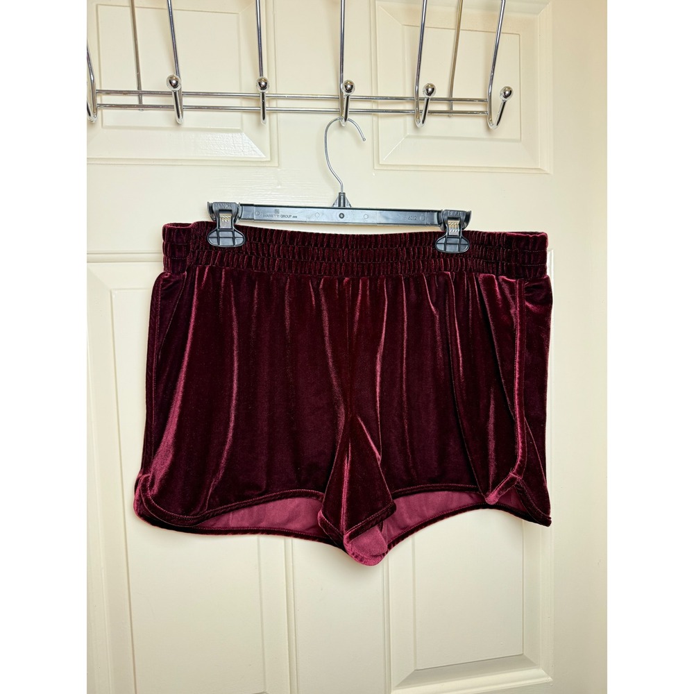 Mossimo Burgundy Velvet Dolphin Shorts XL Wine Red Elastic Waist Lounge Athletic
